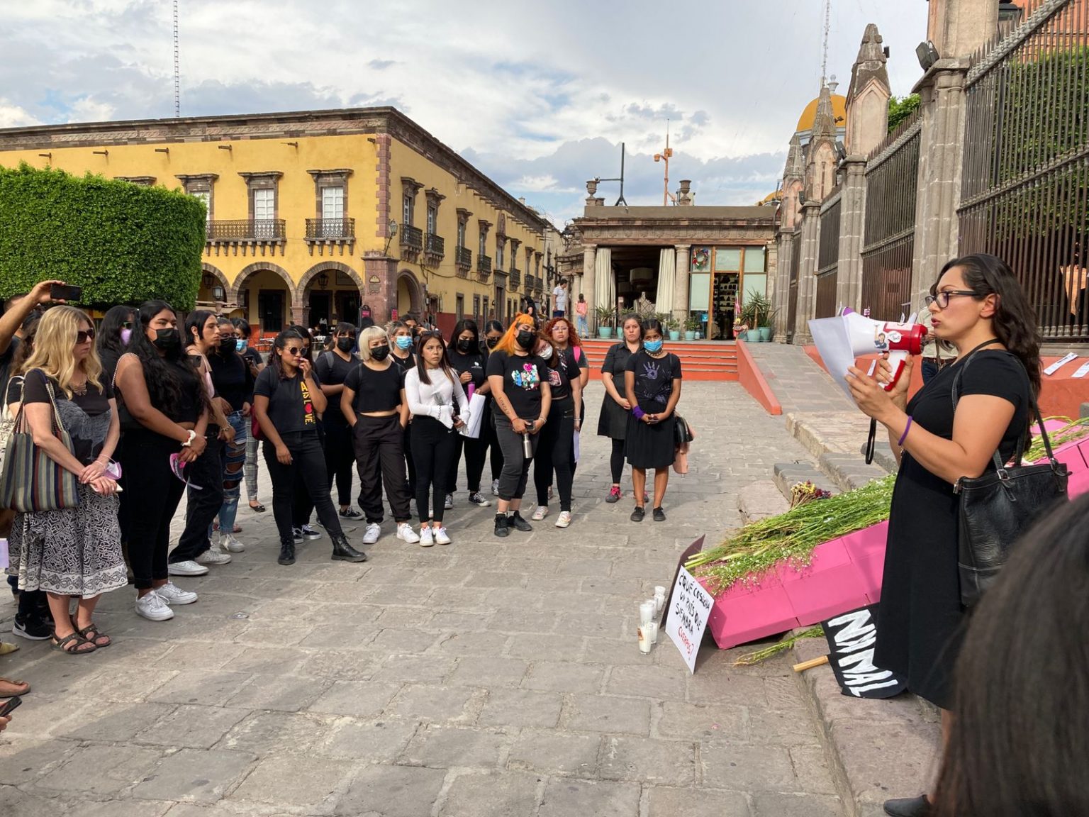San Miguel de Allende joined the National Mourning movement for the ...