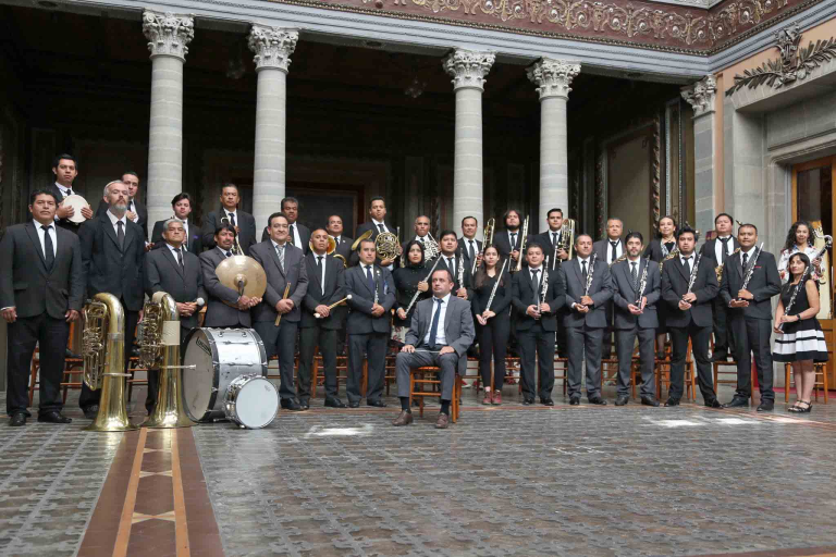 banda1 768x512